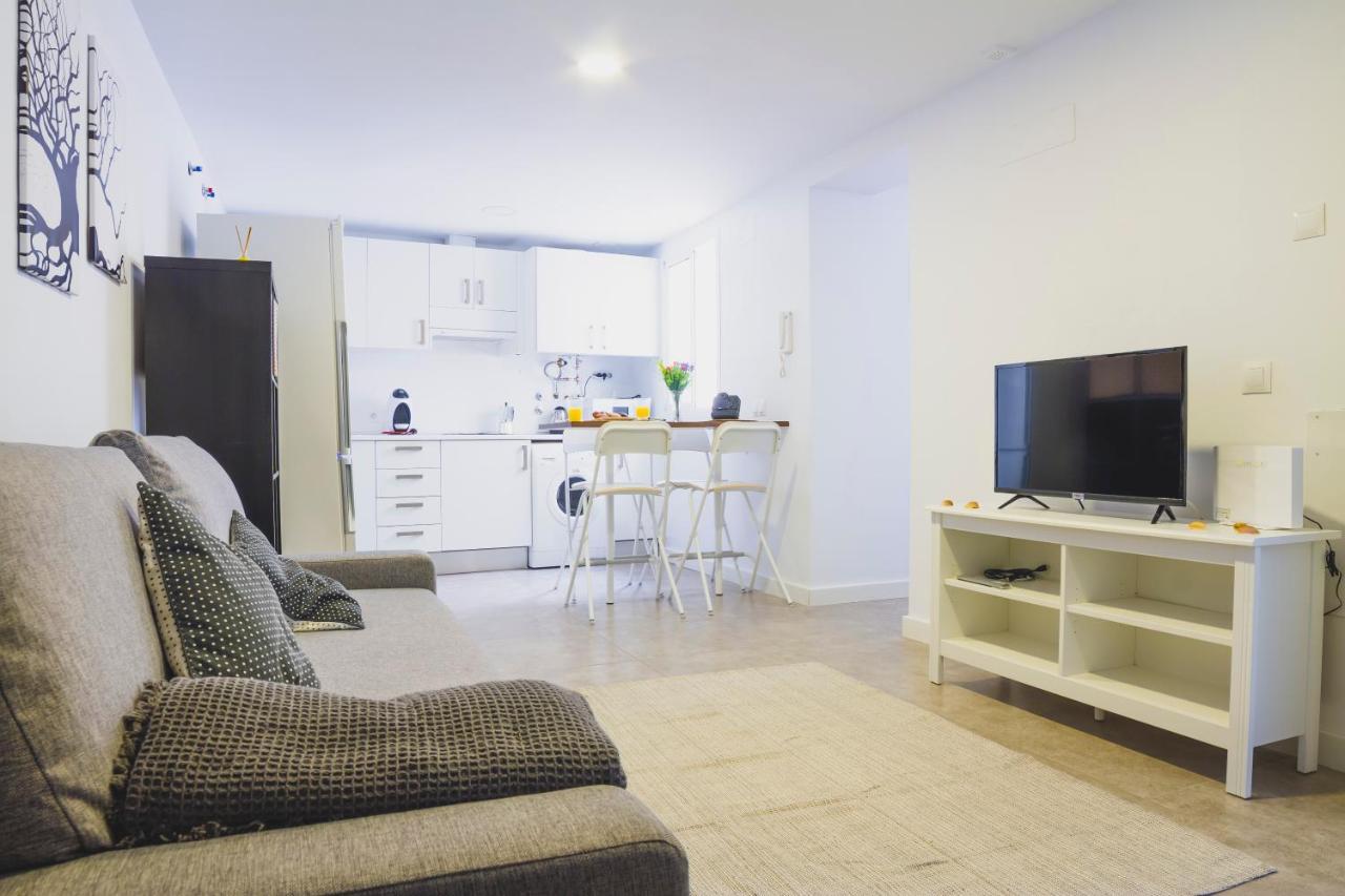 Cdz - Botica, Encantador Apartamento En Pleno Centro Historico Cádiz Eksteriør billede