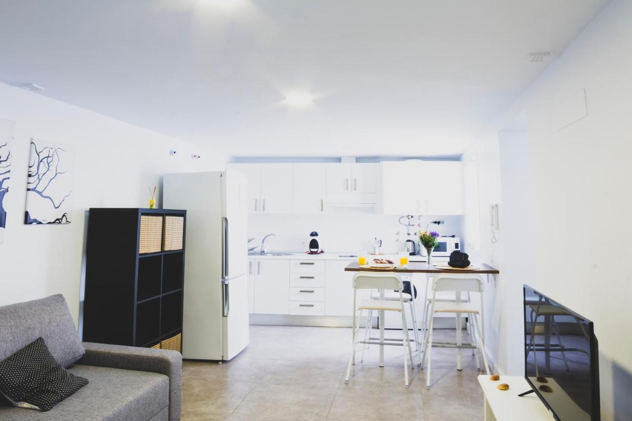 Cdz - Botica, Encantador Apartamento En Pleno Centro Historico Cádiz Eksteriør billede