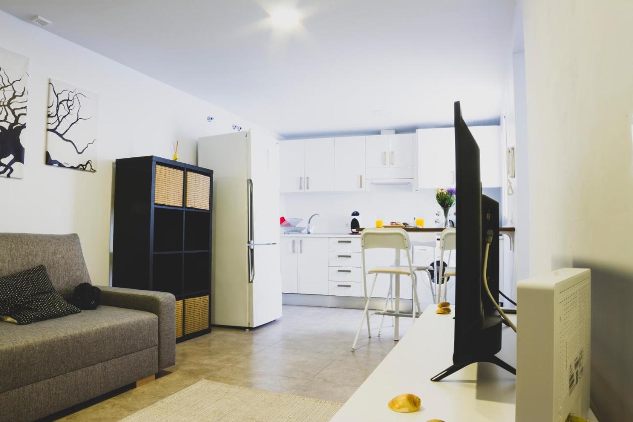 Cdz - Botica, Encantador Apartamento En Pleno Centro Historico Cádiz Eksteriør billede